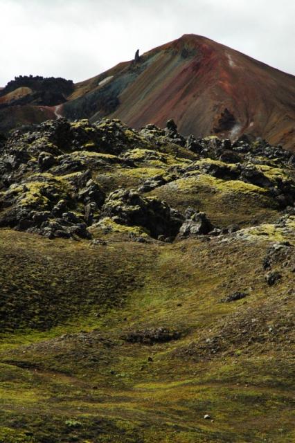Duhovými horami Islandu