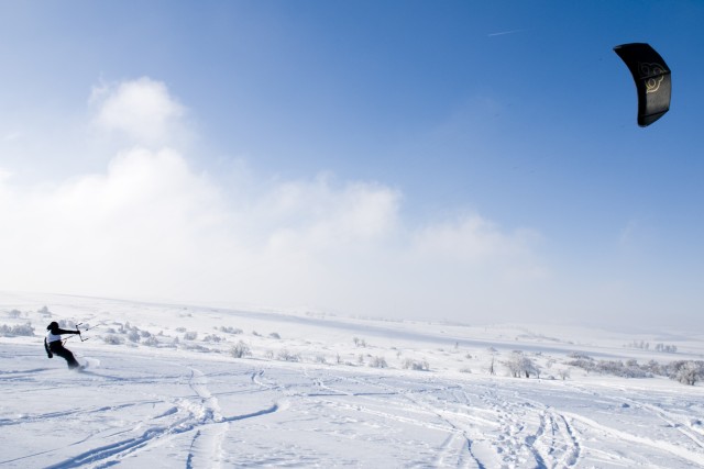 Snowkiting