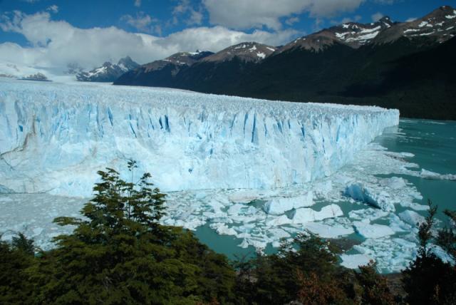 Perito_Moreno_02.jpg